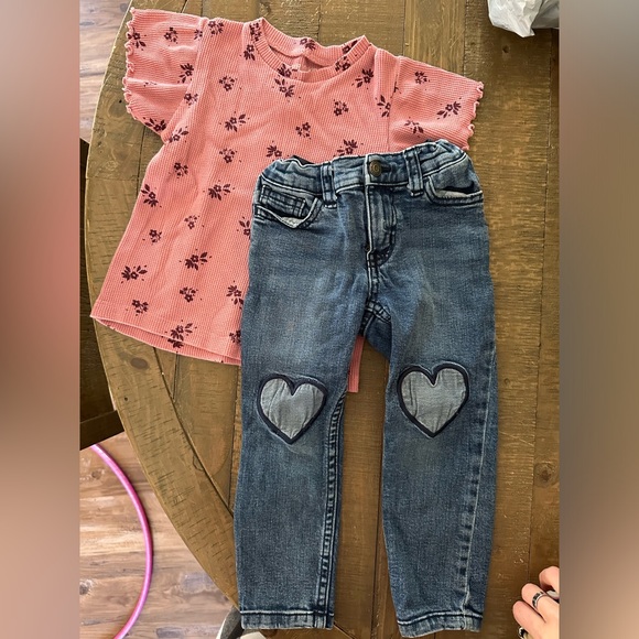 3T Lot - Picture 2 of 8